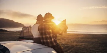 HOW TO FIND DIRECTION WHEN LOST IN COMPLEX TERRAIN