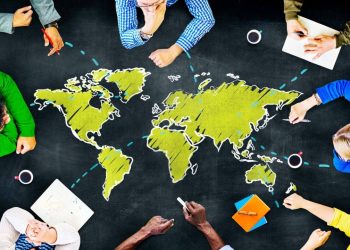 Differences Between Eastern and Western Life Philosophies