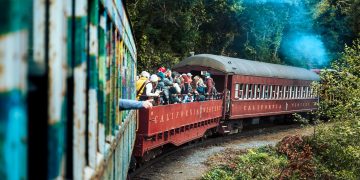Global Train Travel Today: The Most “Romantic and Culturally Deep” Way to Explore the World