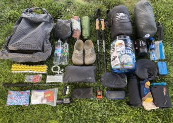 “Carry Less, Go Further” Becomes a Trend: The Rise of Minimalist Outdoor Adventure