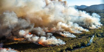 Extreme Wilderness Weather Moments: Navigating the Harshest Climates