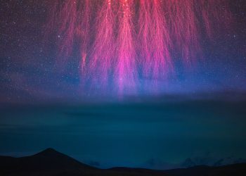 The Red Sprites of the Sky: Understanding the Mysterious “Red Lightning” Phenomenon