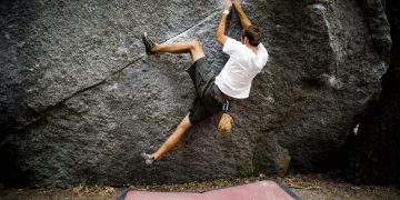 The Art and Science of Rope-Free Climbing