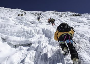 Climbing 8000-Meter Peaks Without Oxygen: The Ultimate Test of Human Endurance