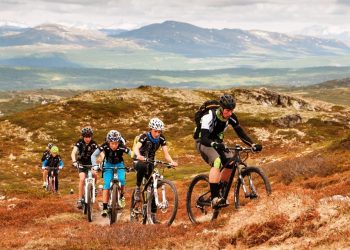 Mountain Bike Extreme Trails and Cliffside Routes: A Rising Trend in MTB Adventure
