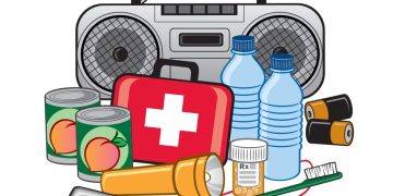 HOW OUTDOOR ENTHUSIASTS AND CITY DWELLERS ARE DISCUSSING “HOW TO SURVIVE SUDDEN EMERGENCIES”