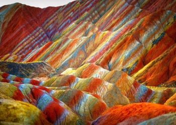 The World’s Most Popular Natural Mysteries: Unveiling the Secrets of Earth