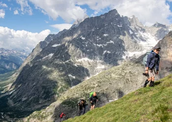 Why Humans Seek Adventure at the “Edges of Life”: Psychology, Risk, and Meaning